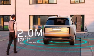 WalkAway Locking — Automatic door locking when you walk away with the key fob
